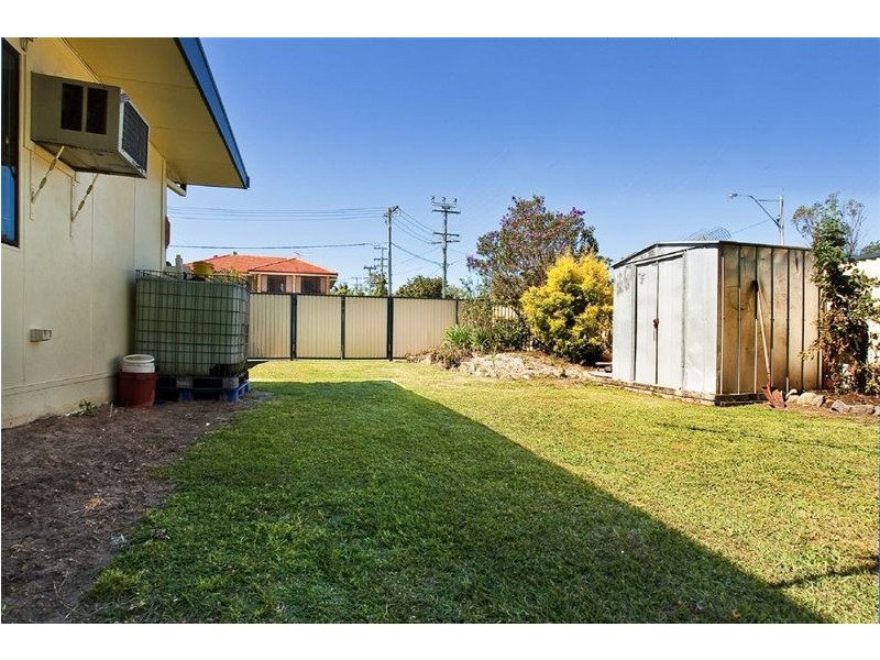 1 Camellia Street, Clontarf QLD 4019