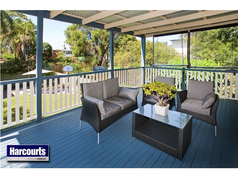 1 Inglis Street, Woody Point QLD 4019