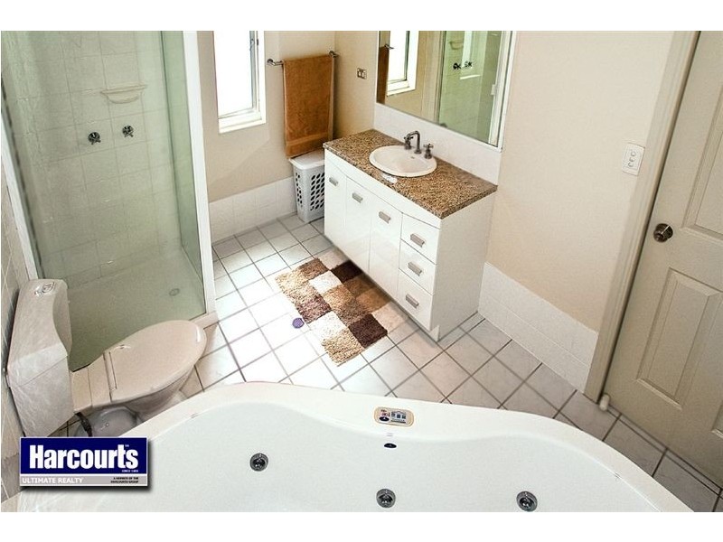 1 Inglis Street, Woody Point QLD 4019