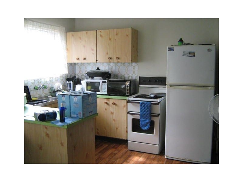 2/4 Warde Street, Scarborough QLD 4020