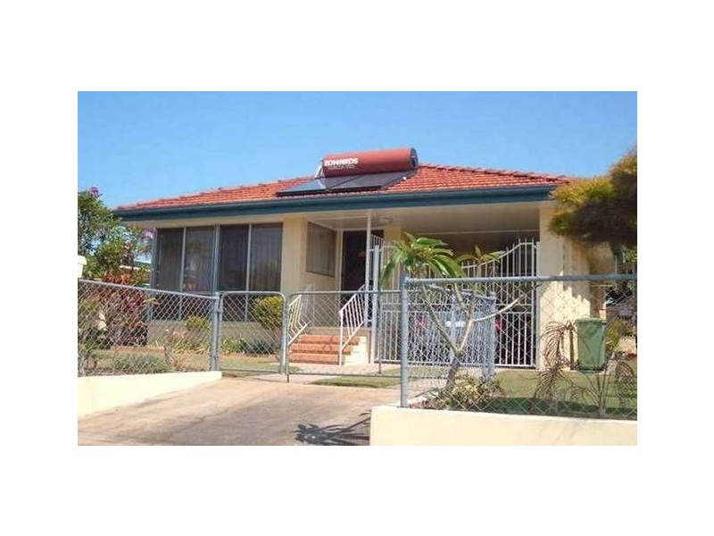 45 Griffith Road, Scarborough QLD 4020