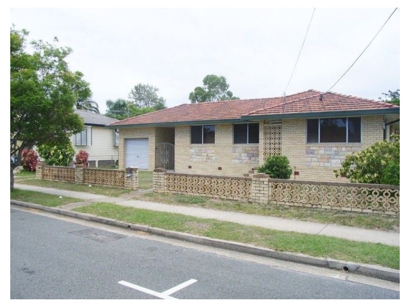 29 Sydney Street, Redcliffe QLD 4020