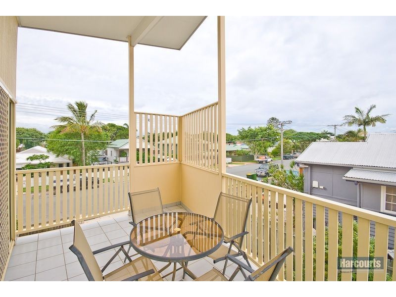 1/27 Steven Street, Redcliffe QLD 4020