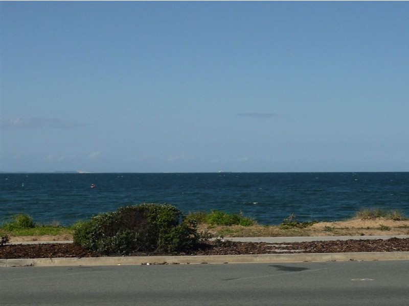 4/45 Margate, Margate QLD 4019