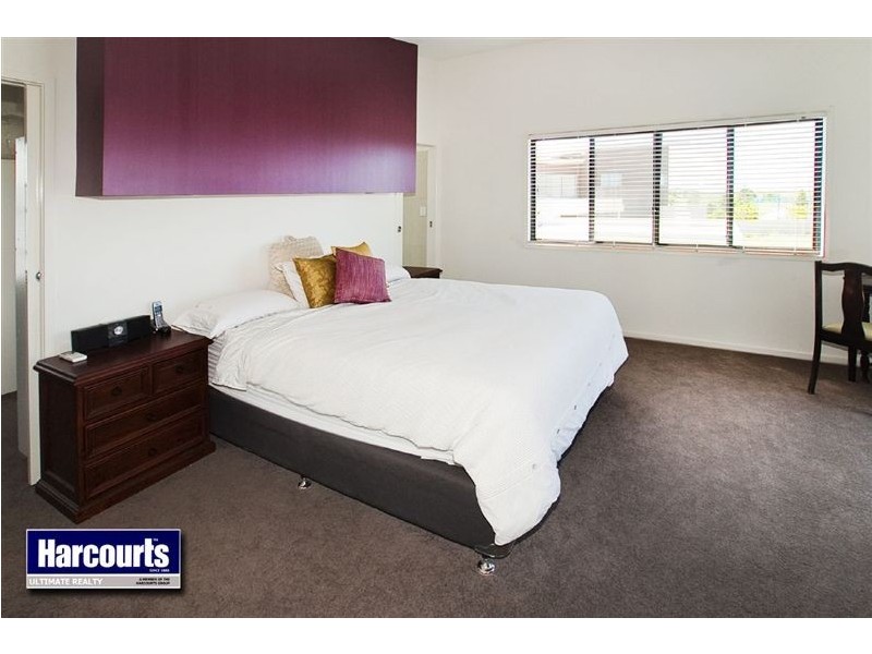 17 Freya Court, Newport QLD 4020