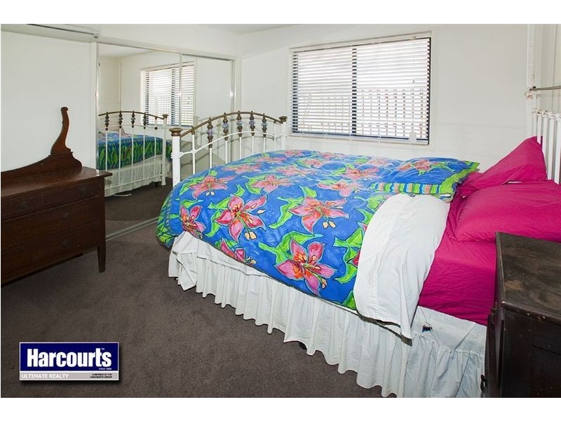 17 Freya Court, Newport QLD 4020