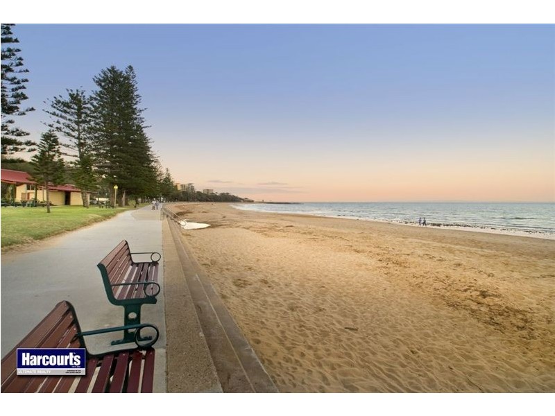31 Marine Parade, Redcliffe QLD 4020