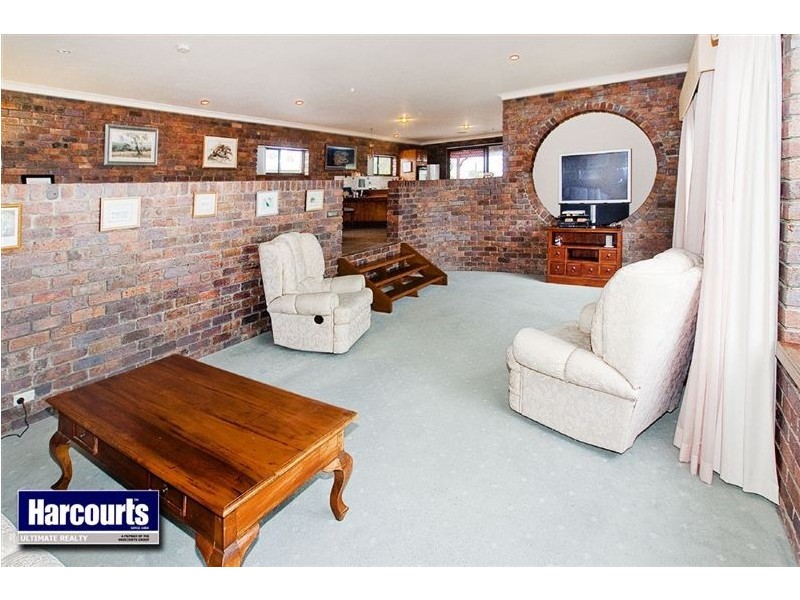 7 Third Avenue, Scarborough QLD 4020