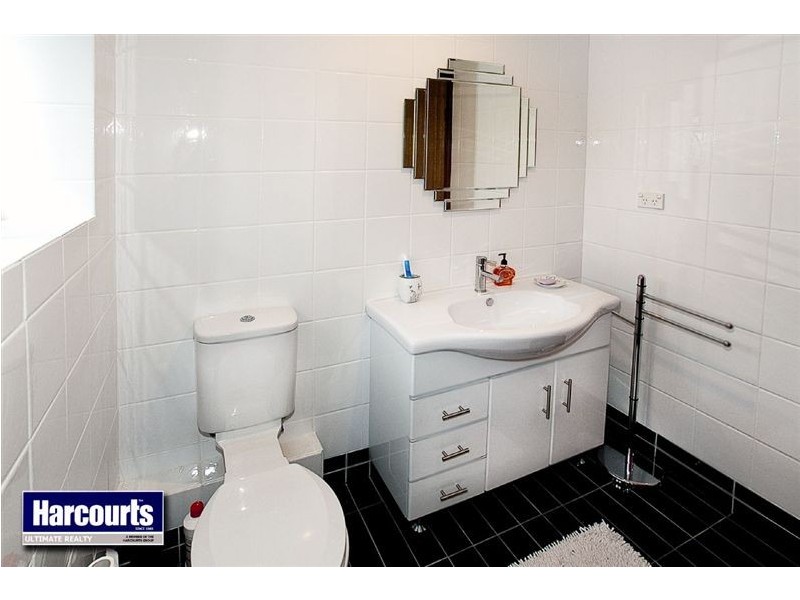 7 Third Avenue, Scarborough QLD 4020