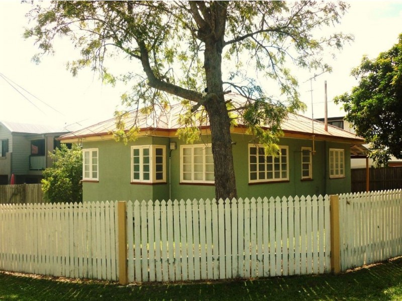 218 Oxley Avenue, Margate QLD 4019