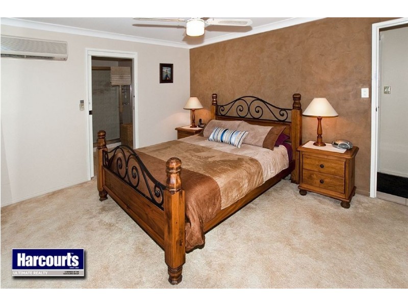 8 Ranger Court, Newport QLD 4020