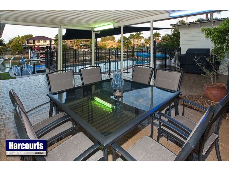 8 Ranger Court, Newport QLD 4020