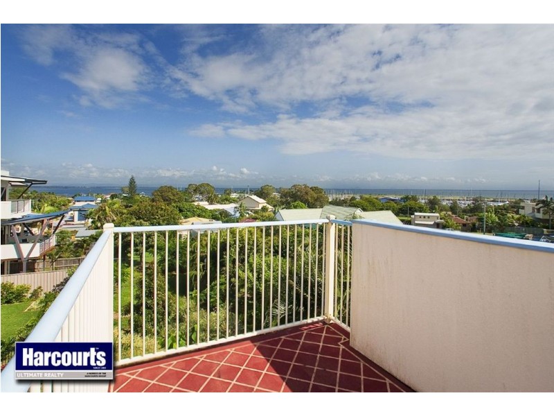 65 Seaville Avenue, Scarborough QLD 4020