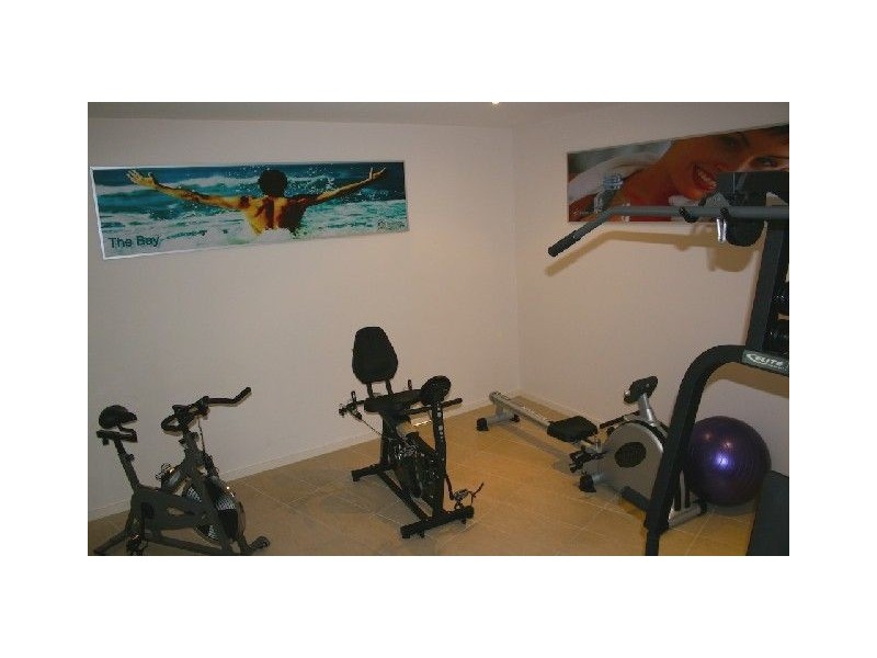 27/146 Prince Edward Parade, Scarborough QLD 4020