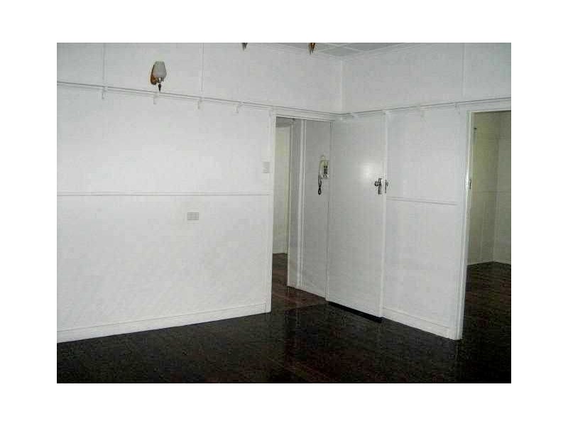 52 Dunbar Street, Margate QLD 4019