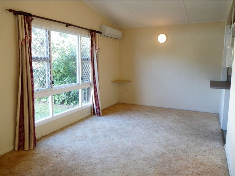 54 Joseph Street, Margate QLD 4019