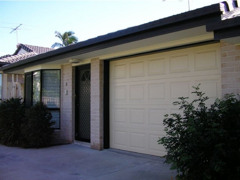 2/10 Portwood Street, Redcliffe QLD 4020