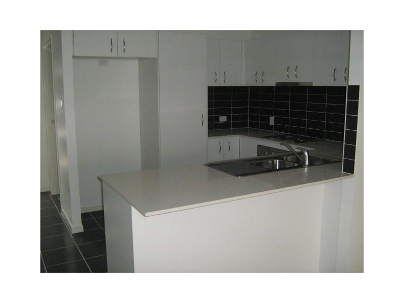 4/19-21 Shields Street, Redcliffe QLD 4020