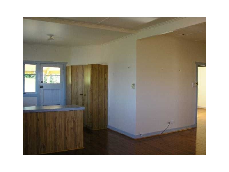 2/21 james Street, Scarborough QLD 4020