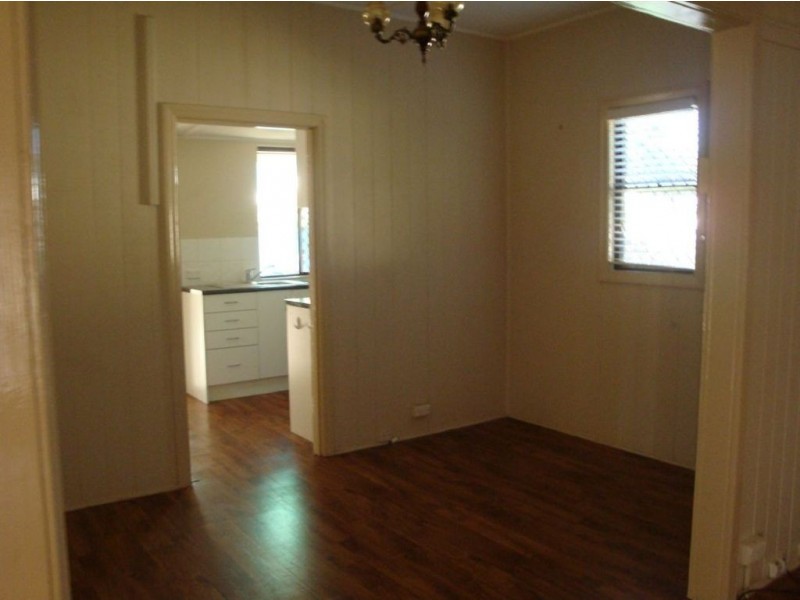 37 Yacht Street, Clontarf QLD 4019