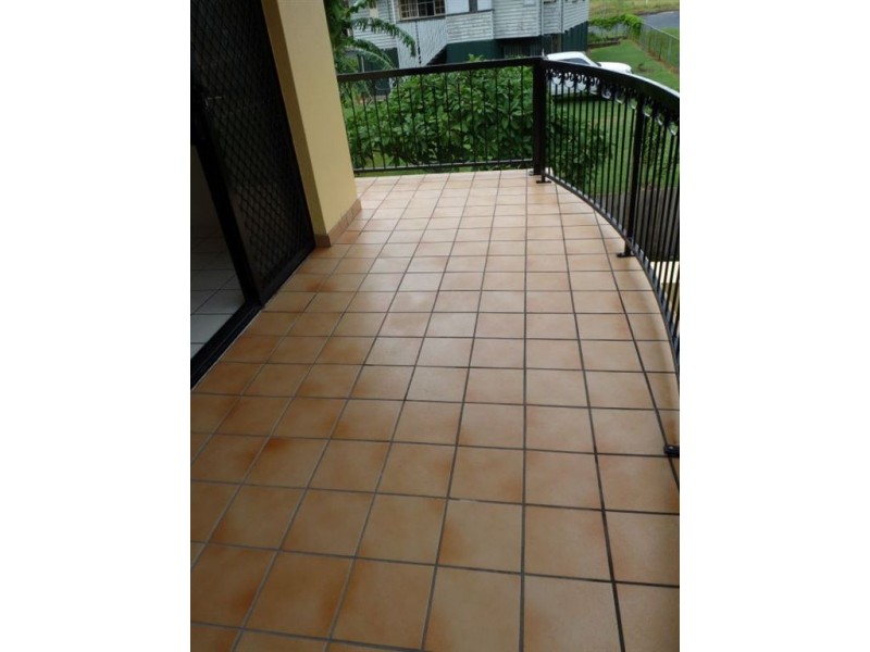 3 2-4 Henry Street, Redcliffe QLD 4020