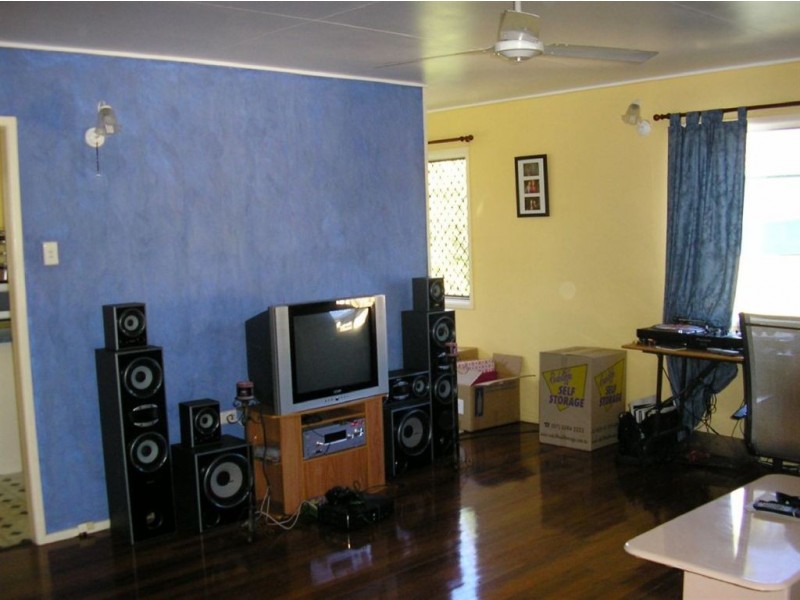 13 Kirkwood Street, Margate QLD 4019
