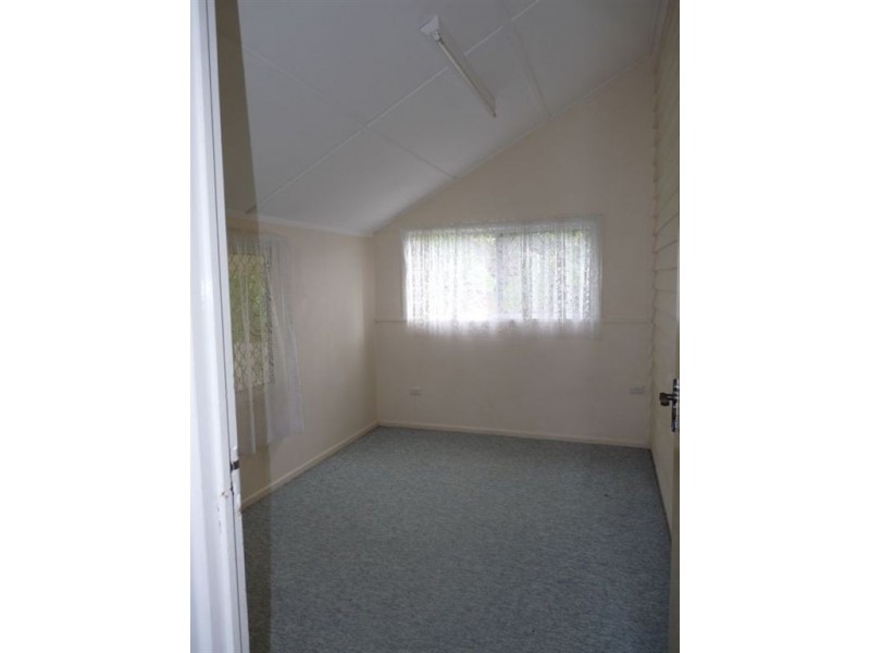 480 Oxley Avenue, Redcliffe QLD 4020