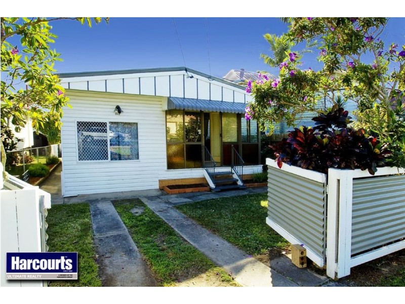 25a Victoria Avenue, Woody Point QLD 4019