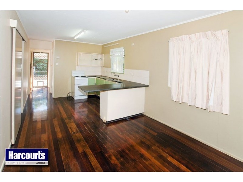 25a Victoria Avenue, Woody Point QLD 4019