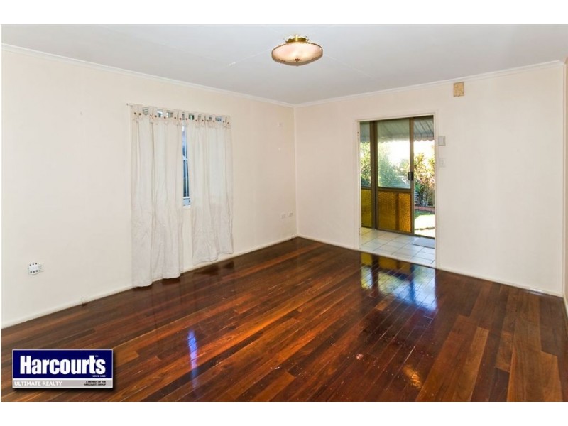 25a Victoria Avenue, Woody Point QLD 4019