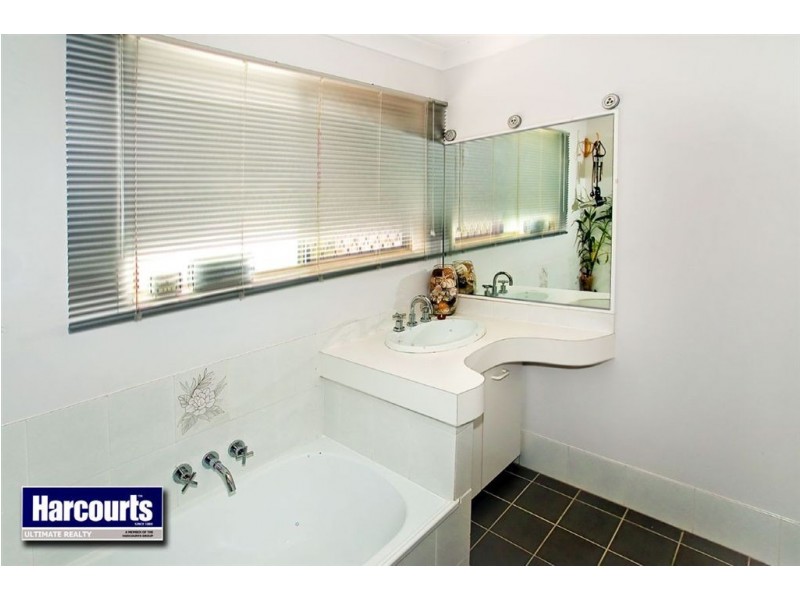 1/3 Trafalgar Drive, Kippa-ring QLD 4021