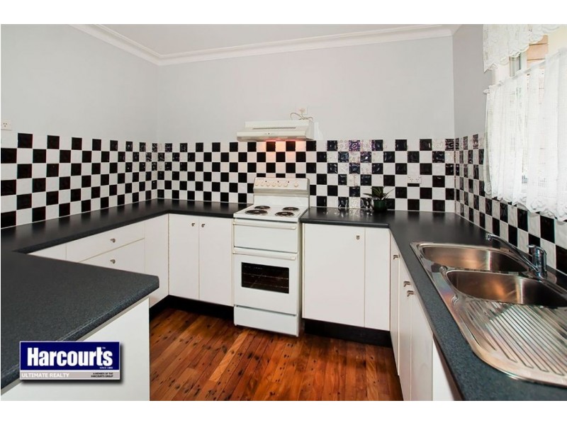 42 Lions Crescent, Kippa-ring QLD 4021