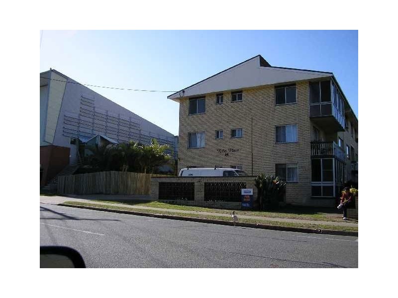 1/14 Downs Street, Redcliffe QLD 4020