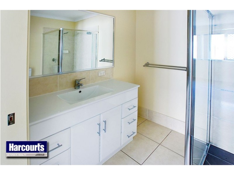 2/3 Pegasus Court, Kippa-ring QLD 4021