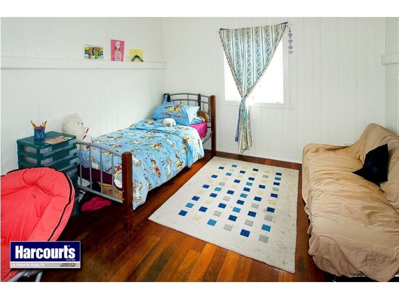 3a Thurecht Parade, Scarborough QLD 4020