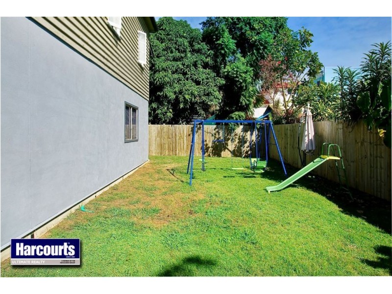 3a Thurecht Parade, Scarborough QLD 4020