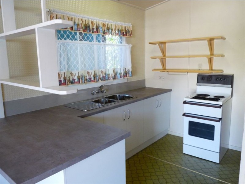 54 Joseph Street, Margate QLD 4019