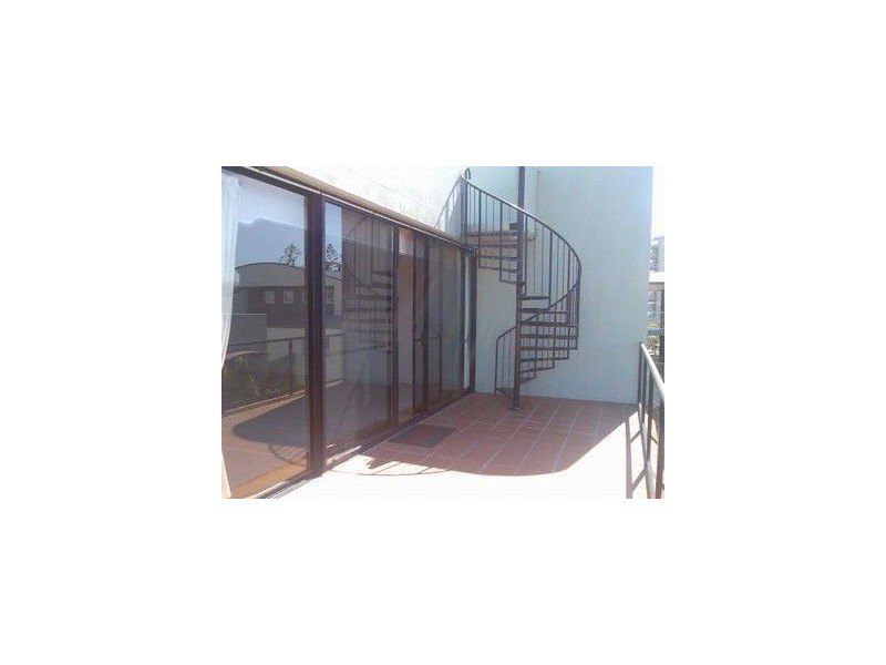 8/51 Landsborough Ave, Scarborough QLD 4020