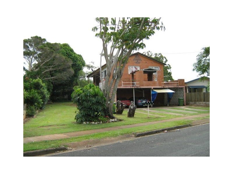 4/149 Prince Edward Parade, Scarborough QLD 4020