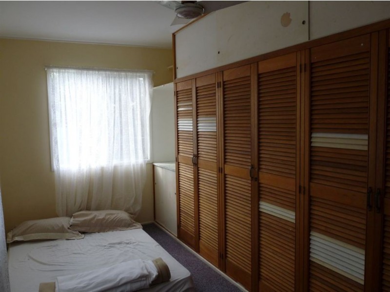 6 Plume Street, Redcliffe QLD 4020