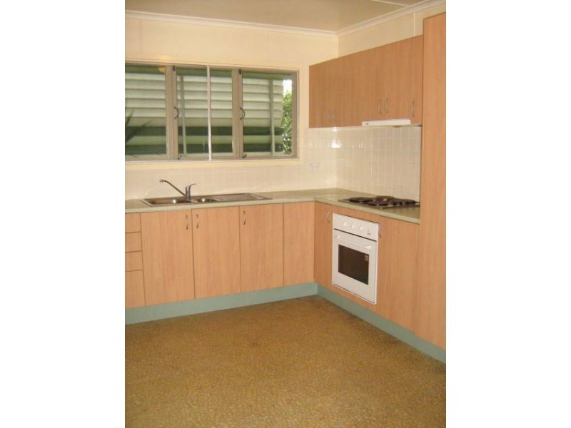 24 Highland Street, Redcliffe QLD 4020