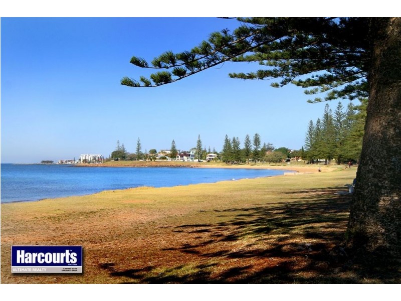 2/32 Bunton Street, Scarborough QLD 4020