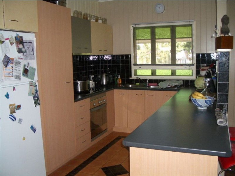 63 McLennan Street, Woody Point QLD 4019
