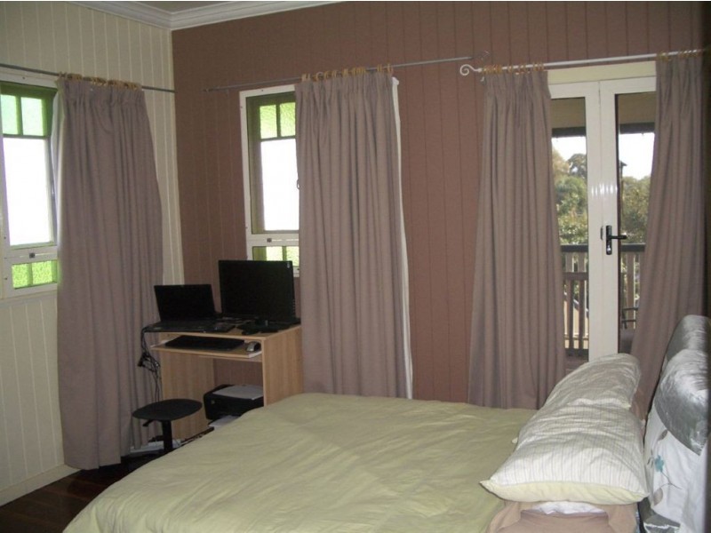 63 McLennan Street, Woody Point QLD 4019
