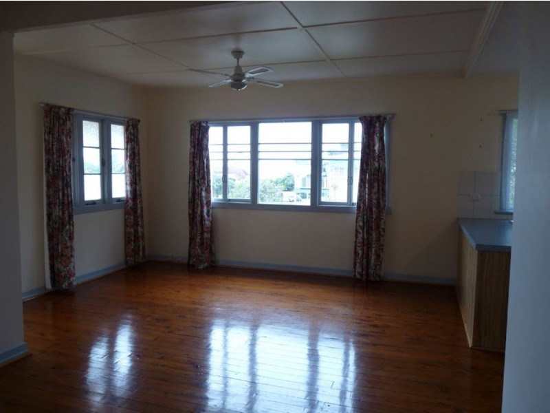 2/21 James Street, Scarborough QLD 4020