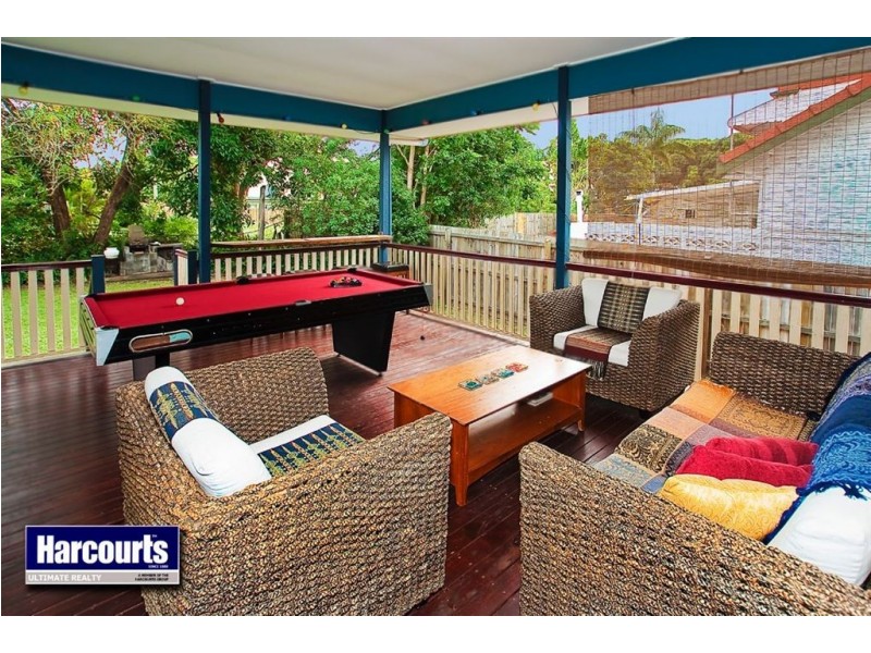 335 Scarborough Road, Scarborough QLD 4020