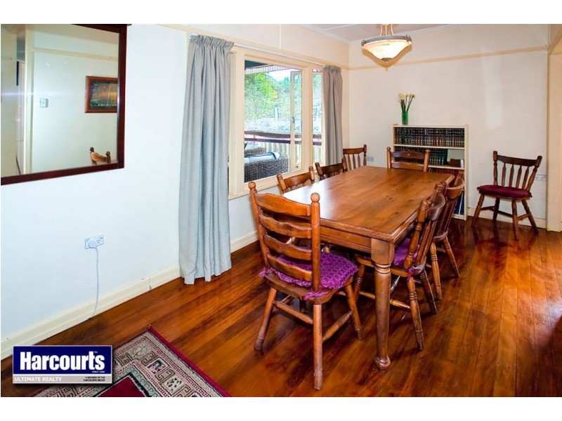 335 Scarborough Road, Scarborough QLD 4020