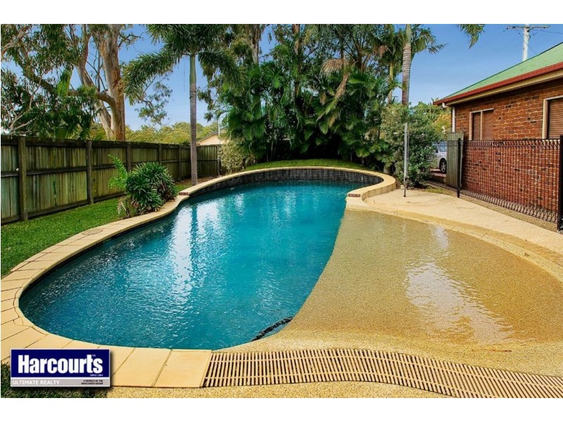 335 Scarborough Road, Scarborough QLD 4020