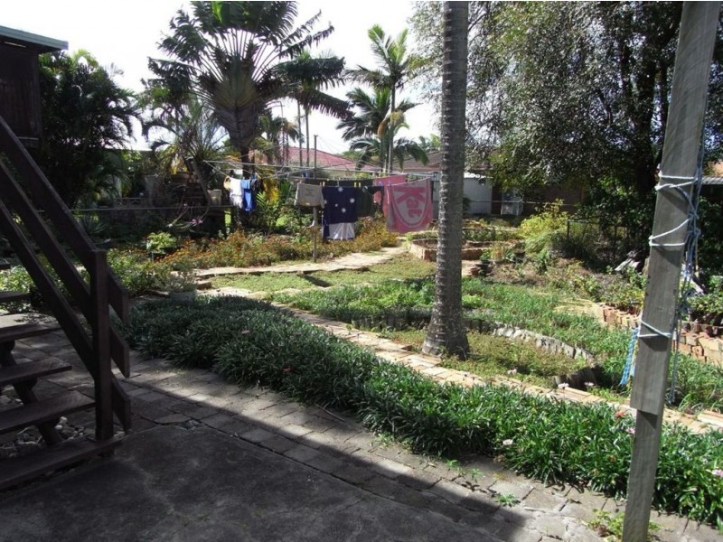 4 McCosker Street, Kippa-ring QLD 4021