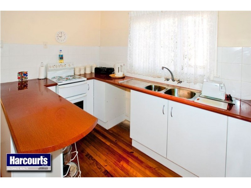 594 Oxley Avenue, Scarborough QLD 4020